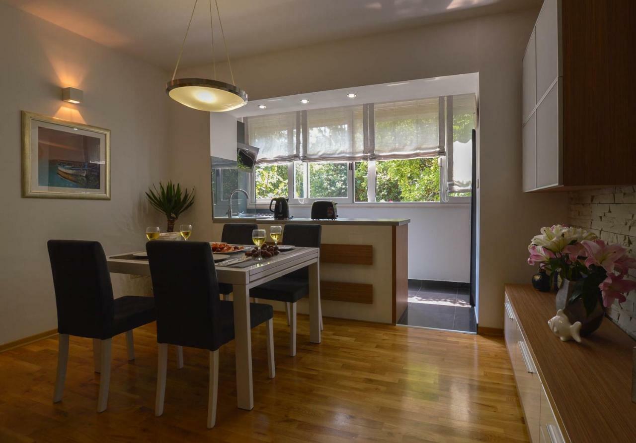 Kolombo Lux Apartment Split Buitenkant foto